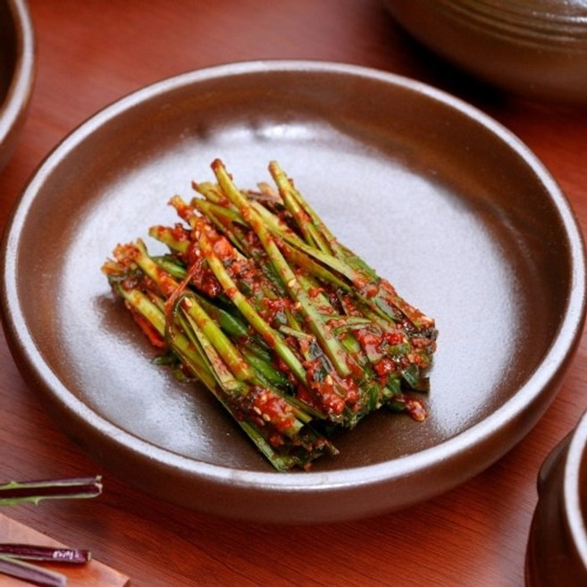 손맛 가득 직접키운부추김치 1kg 중국산/국내산, 1kg 국내산