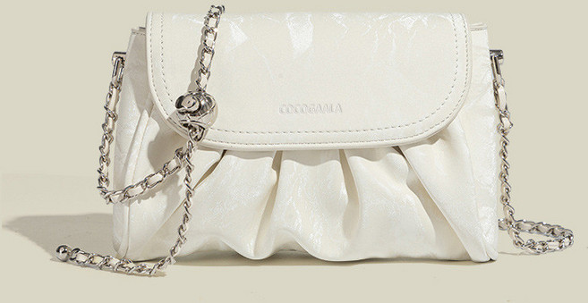 COCOGAALA 雲朵包 褶皺鏈條斜挎包, 米白色