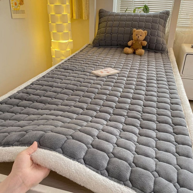 겨울 따뜻한 침대패드 벨벳 이불 매트리스 90x200cm lim+49846pu