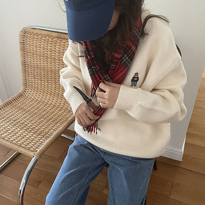 여성 오버핏 루즈핏 데일리 꾸안꾸 소프트 따뜻 겨울 레이어드 니트 라운드넥 맨투맨 베어자수니트