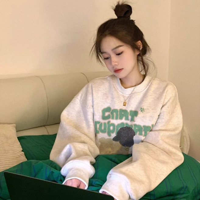 에쥬아 긴팔 맨투맨 레터링 러블리 오버핏 풀오버