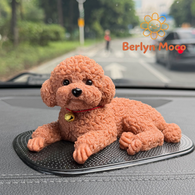 4위 - Berlyn-316 귀여운 푸들 강아지 차량용 장식품 햇빛 변색 방지 자동차 내부 꾸미기 대시보드 데코 피규