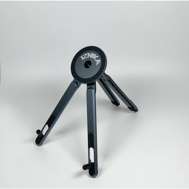 이즈니카 휴대용 태블릿 거치대 아이패드 갤럭시탭 책상 스탠드 접이식 마그네틱 패드 받침대, 스틸그레이, 1개