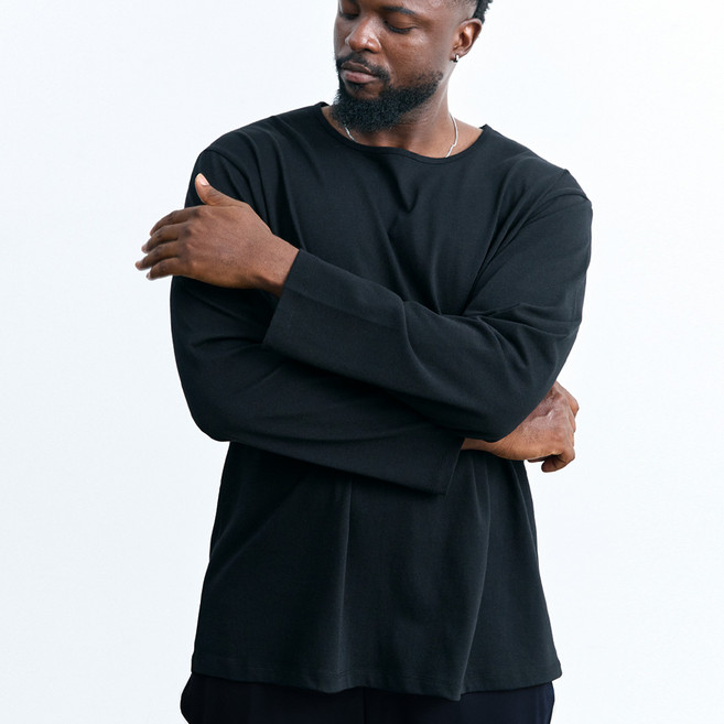 [에어릿] 소프트 스쿱넥 LS AM1200 BK