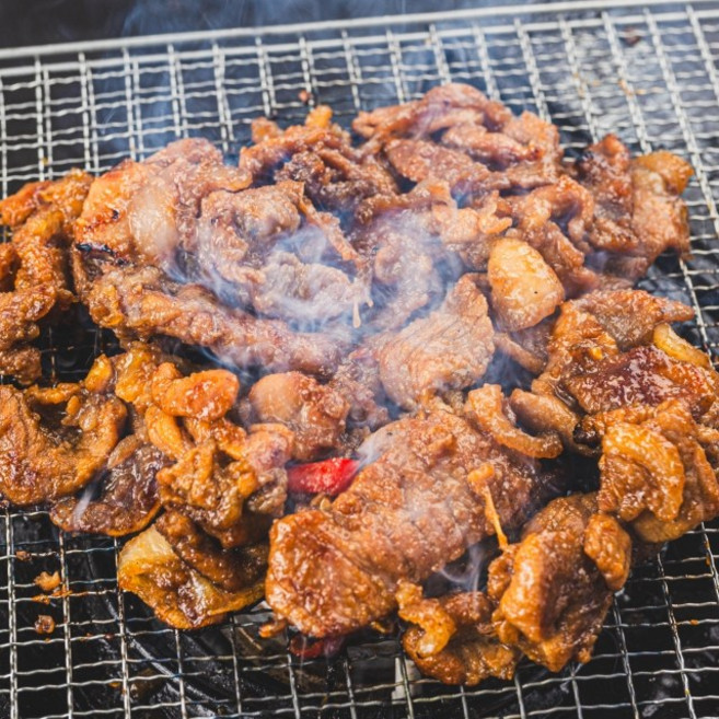 [갈비맛집1995] 제육갈비 1+등급 한돈 간장 제육볶음 돼지고기 불고기 주물럭 양념갈비 두루치기 350g, 1개