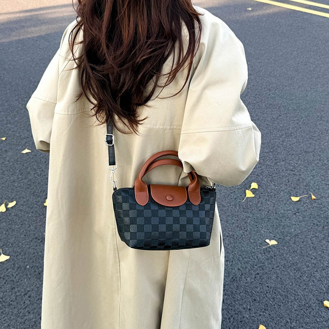 여성 체크 무늬 가방 숄더백 패션 토트백 가죽 가방