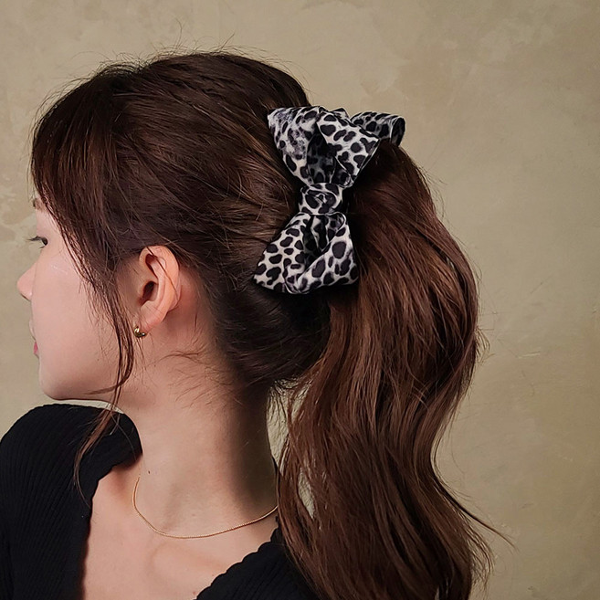초콜리트쥬얼리 레페토 호피 왕 리본 포니테일 레오파드 헤어 집게 머리핀 바나나핀 - 2color