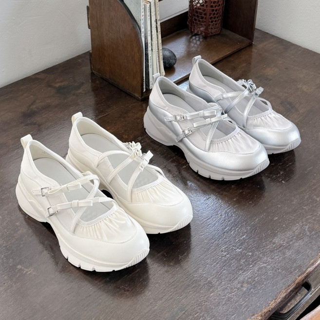 슈뿐 발레코어 리본 스트랩 메리제인 통굽 스니커즈 플랫폼 로퍼 발편한 운동화