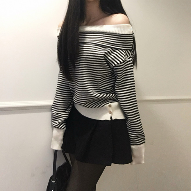 피니 버튼point [연말*여리핏] 체스넛 단가라 배색 오프숄더 니트 (2color) 연말룩 스트라이프니트 루즈핏니트 겨울니트 오버핏니트 여친룩 데이트룩 포멀룩