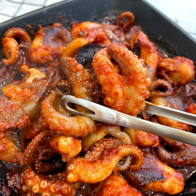 만만한식탁 별식당815 쭈꾸미볶음 500g 매운맛 덜매운맛 캠핑 홈파티음식 손님초대요리 술안주, 1개