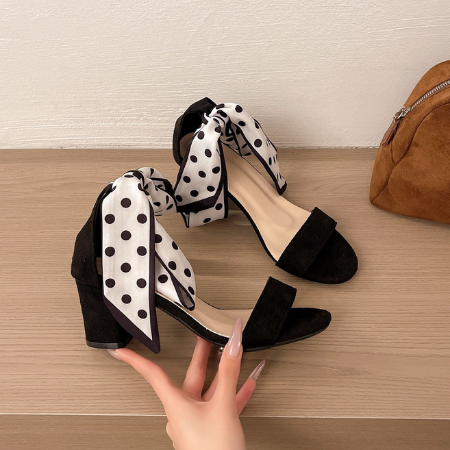 波點蝴蝶結涼鞋女夏粗跟露趾高跟鞋