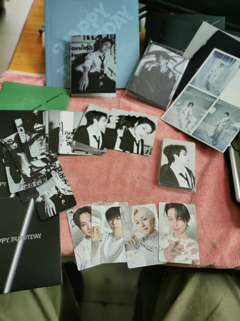 SEVENTEEN HAPPY BURSTDAY 5TH ALBUM NEW MYSELF Ver., 1個