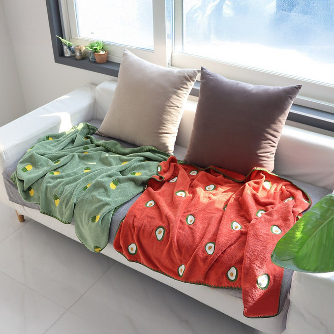 설렘하우스 귀여운 과일자수 부드러운 극세사 담요 블랭킷 140x70