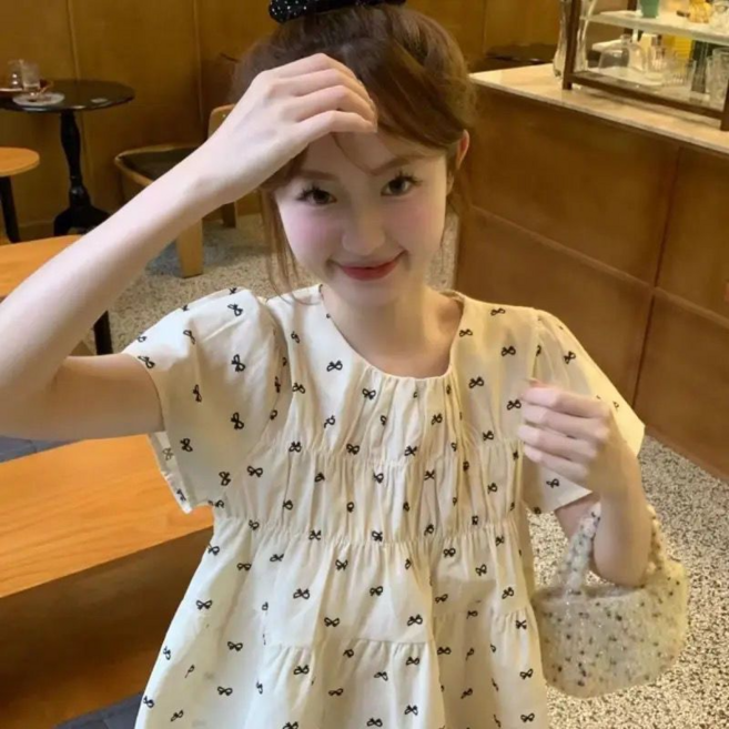 法式圓領蝴蝶結印花短袖上衣 夏季褶皺寬鬆泡泡袖女裝