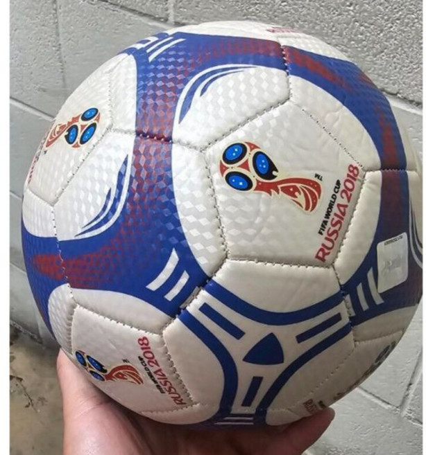 2018 공식 FIFA 축구공 월드컵 러시아 국기 카본 파이버 화이트 3 미국 발송