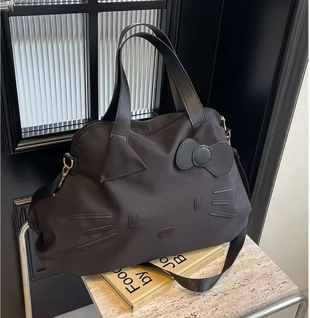 산리오 헬로키티 대용량 크로스백 보스턴백 캐리어백 여행용