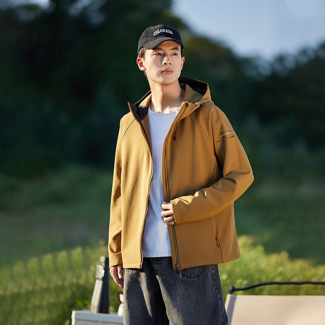 軟殼衝鋒衣 搖粒絨外套 機能outdoor外套 秋冬外套