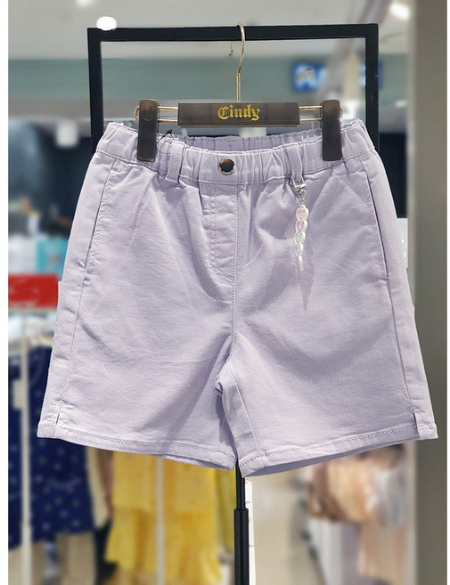 신디키즈[NC터미널점] 파스텔톤으로 화사한 무드가 돋보이며 귀여운 키링 장식의포인트!!! 키링 트임 면 반바지 CITA25401