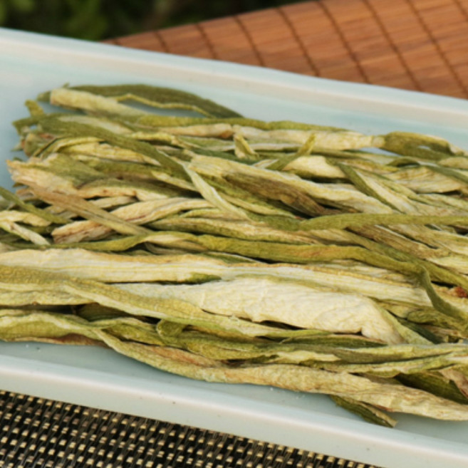 제철채소 국산 토란 깐토란 곡성토란 생토란대 흙토란 피토란 건토란대, 1개, (건)토란대 200g