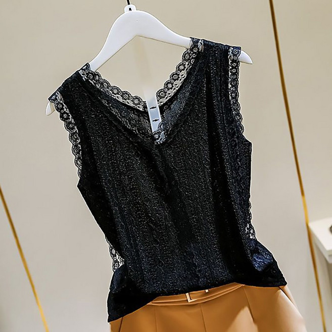 ROYALBELLE 여성 레이스 시스루 슬림핏 캐주얼 데일리 민소매 나시 B06031223