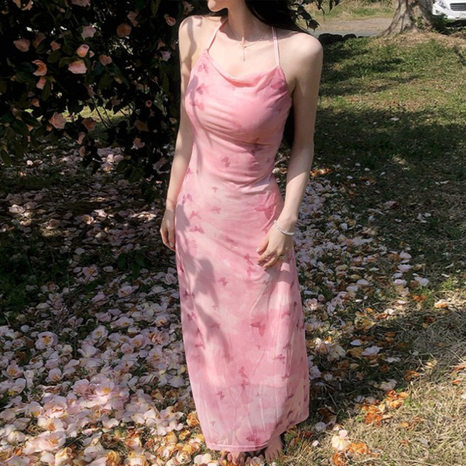 피니 인생샷 [휴양지룩] 홀리 나비 홀터넥 나시 롱원피스 (1color) 여행룩 동남아룩 휴양지원피스 롱원피스 여리핏 여름원피스 슬림원피스 빈티지 청순 번따룩 글램룩 글램원피스