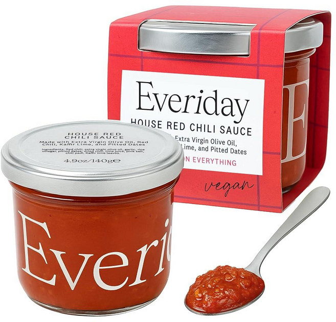 EVERIDAY 마늘 칠리 오일 | 엑스트라 버진 올리브 오일로 만든 매운 핫 소스 대체품 | 천연 성분 글루텐 프리 비건 케토 Whole30 승인 | 디핑 및 드리즐링, 4.9 oz, 하우스 레드 칠리 소스