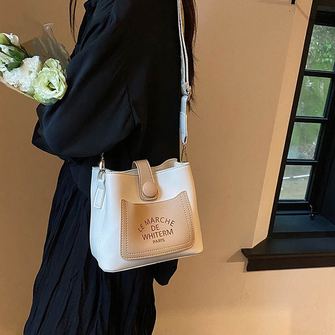 RlikeU 레터링 버킷 크로스백 에스닉 스트랩 데일리 여성가방 BAG-5386