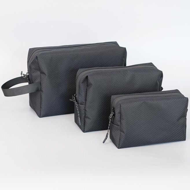 PDG 시그니처 화장품 파우치