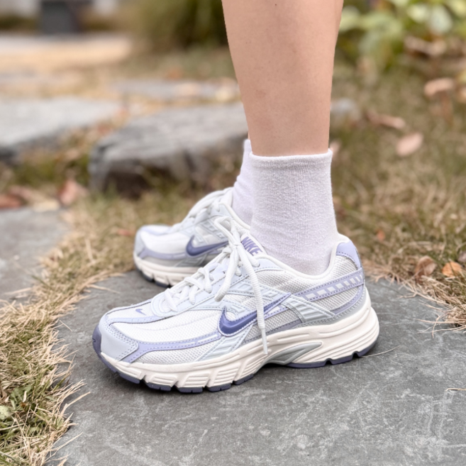 나이키 INAT 이니시에이터 여성 운동화 런닝화 조깅화 헬스화 신발 러닝화 슈즈케이스 세트