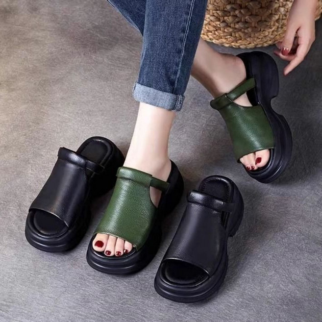 여성 통굽 가죽 뮬 슬리퍼 발편한 키높이 슬립온 샌들