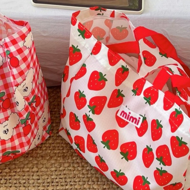 후암마켓 피크닉 도시락 간식 방수 토트백 에코백 다용도 비치백, 빨강딸기, 1개