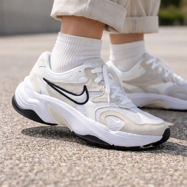 나이키 데일리 여성 운동화 AL8 + 제로하이크 신발파우치 지급