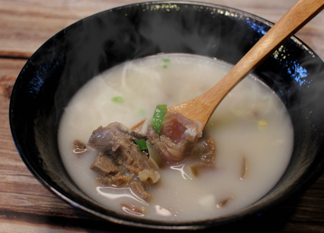 든든한끼 아침 저녁메뉴 국내산 한우사골곰국(3-4인분용) 뭐먹지, 1개, 1.3kg