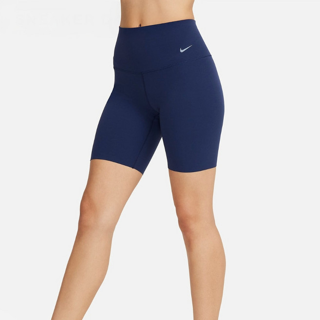 나이키 정품 AS 가능 우먼즈 젠비 서포트 하이웨스트 8인치 레깅스 바이커 쇼츠