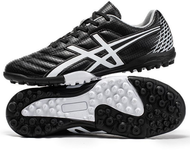 專業足球鞋 透氣輕量 訓練比賽適用