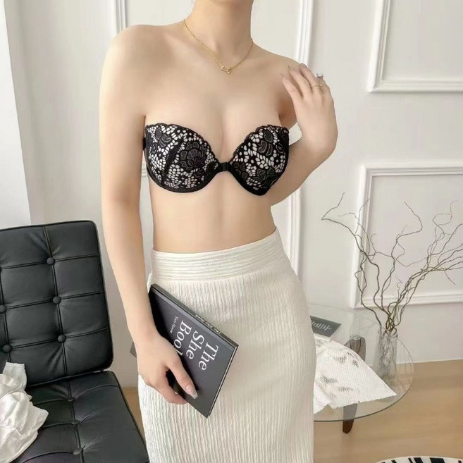 無肩帶內衣 聚攏防滑薄杯