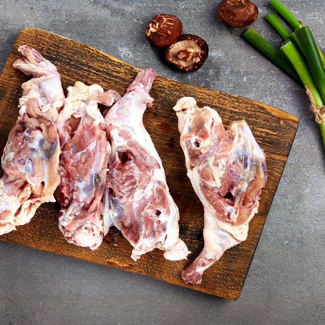 [맛난꼬꼬 ] 통잔골.애견식.몸통뼈.(육수용)3kg*3봉(9kg) 진공포장, 3kg, 3개