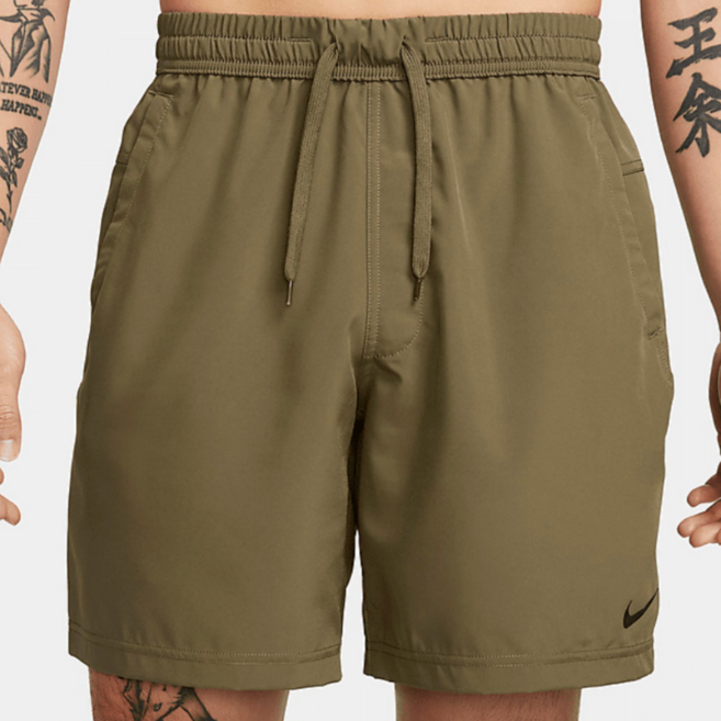 (국내매장판) 나이키 맨즈 드라이핏 7인치 반바지 DV9858-222