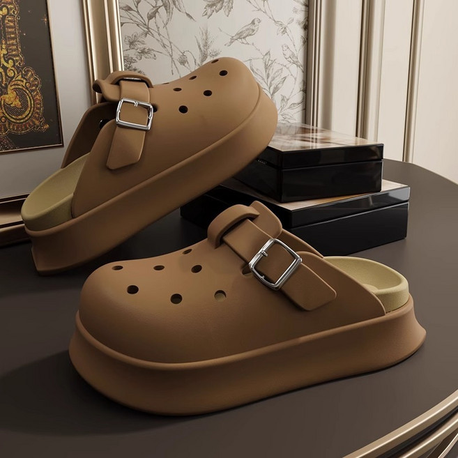 두꺼운 단독 슬리퍼 여성 새로운 밑창 샌들 신발 가정 및 야외 착용 부드러운 중공