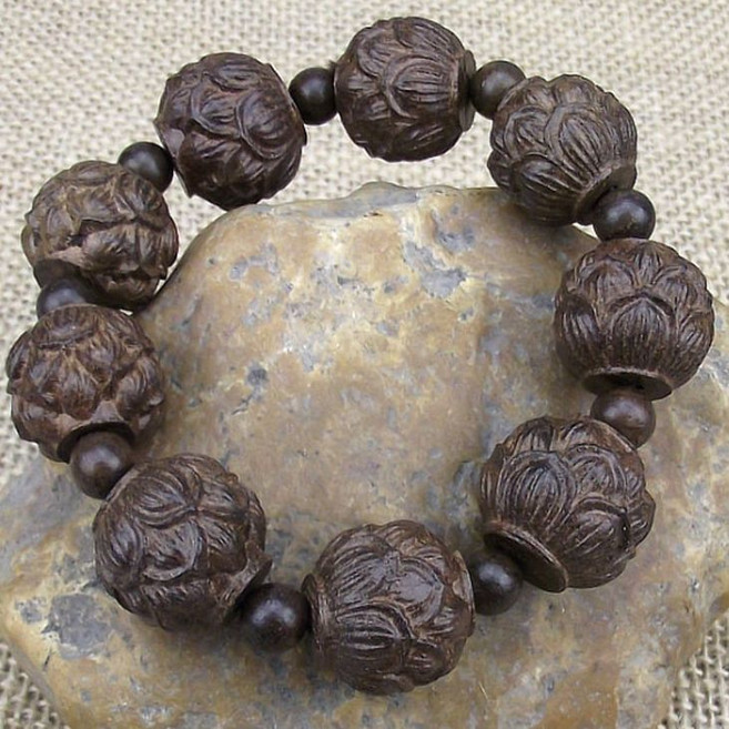 沉香木雕刻佛頭佛珠手串, 1個, 皮灰+機雕+連花+2.0九顆