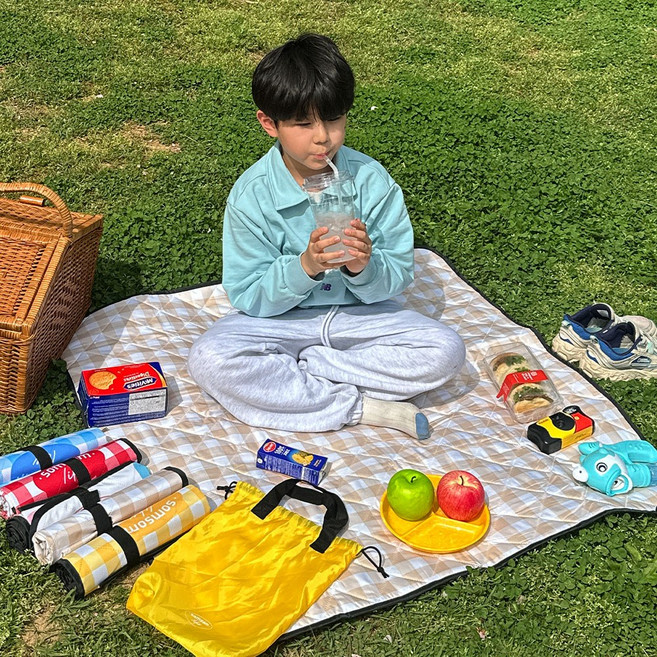 솜솜라이크 푹신한 1인용 돗자리 미니 방수 피크닉 매트, 베이지