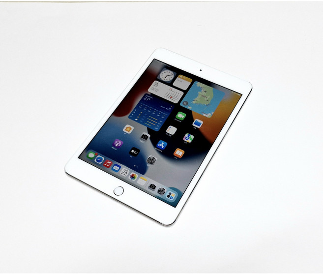 아이패드미니 4세대 A1538 WiFi 16GB S급