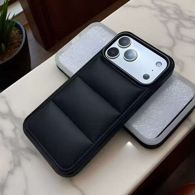 블랙 패딩 아이폰 케이스 젤리 낙상 방지 적용해요아이폰17프로케이스