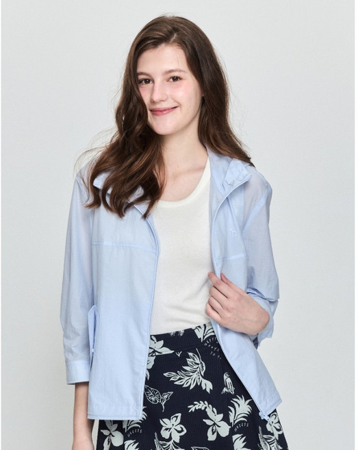 헤지스 스카이블루 후드 경량 숏 점퍼 YMHSJU5B401B1