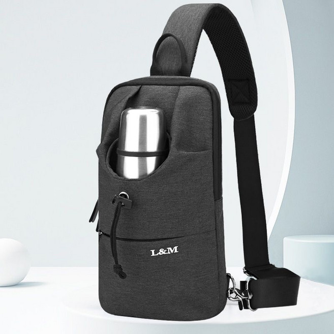 L&M 防潑水單肩胸包 男士斜挎包 水壺背包 登山運動包