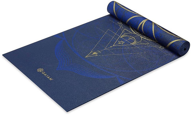 Gaiam 요가 매트 프리미엄 프린트 양면 매우 도톰한 미끄럼 방지 요가용 피트니스 매트 필라테스 및 바닥 운동용 6mm 자라 로그, 메탈릭 썬 & 문