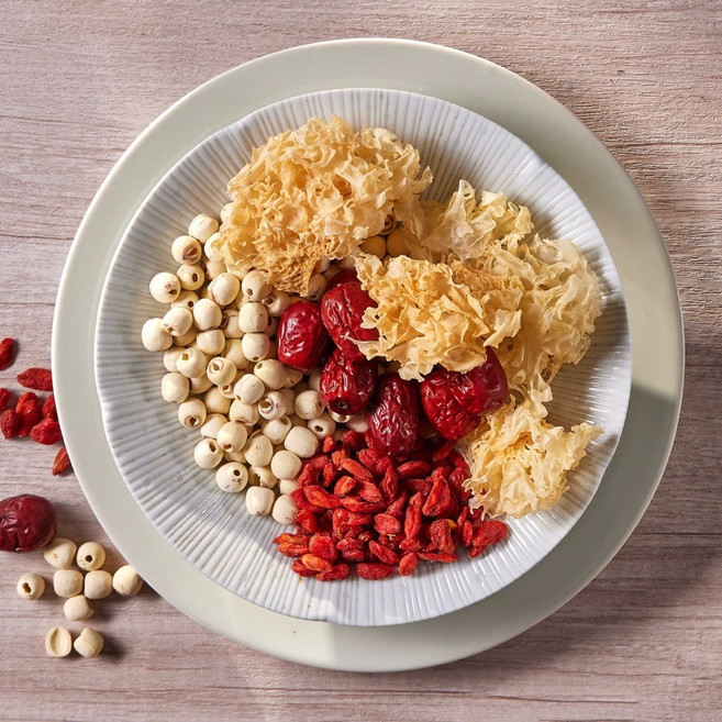 銀耳蓮子甜湯 養身甜品, 1個