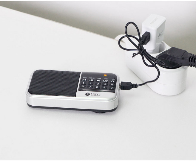 롯데 핑키-15 효도라디오 USB MICRO SD재생 대용량 배터리 채용, 실버, 색상선택