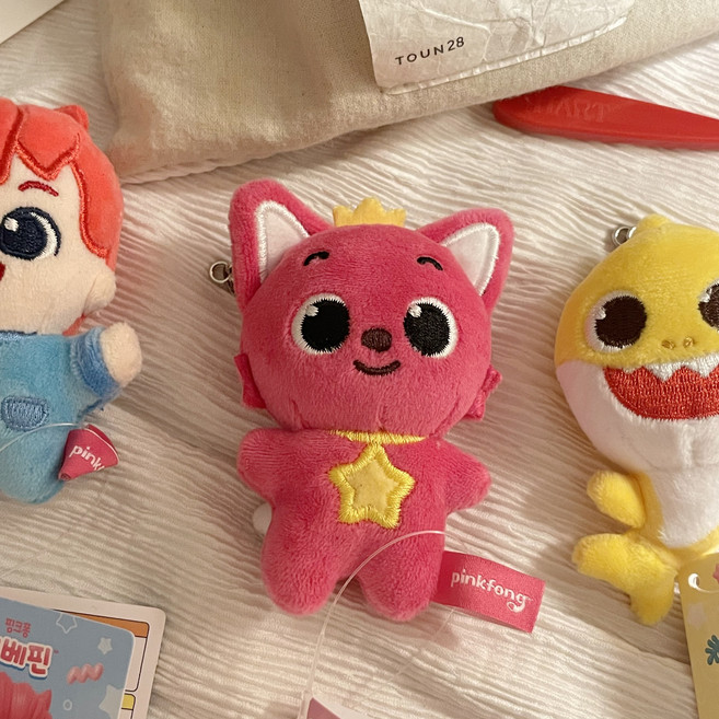 (정품) 핑크퐁 베베핀 아기상어 가방고리 인형 키링