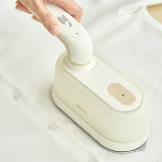 한경희 스팀다리미 스윙 건습식 HHI-D300 핸디형 미니 휴대용 여행용 가정용